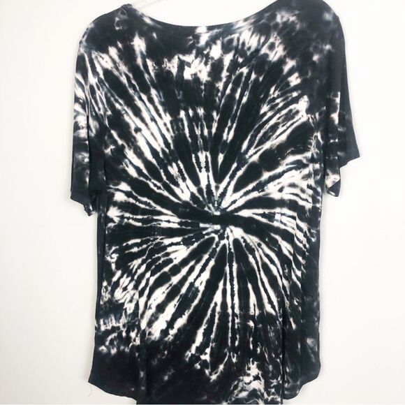 ZENANA | Black & White Short Sleeve Stretchy Crewneck Tee Women’s Plus Size 1X - Picture 8 of 9